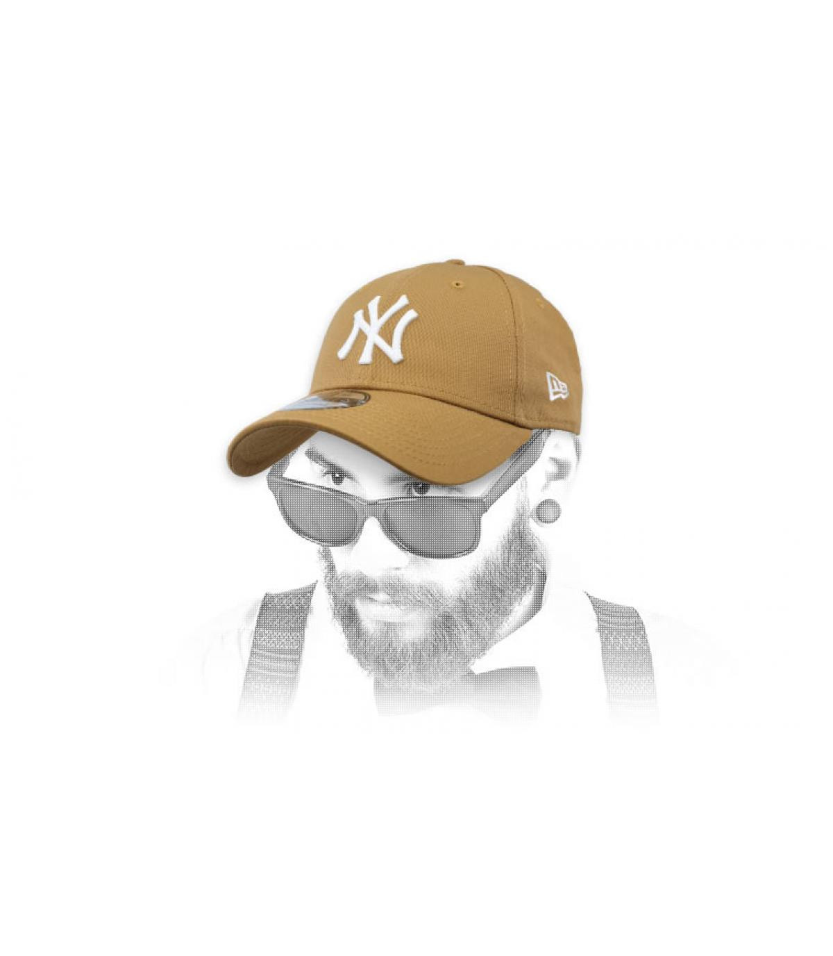 gorra NY beis League Ess 9Forty NY wheat